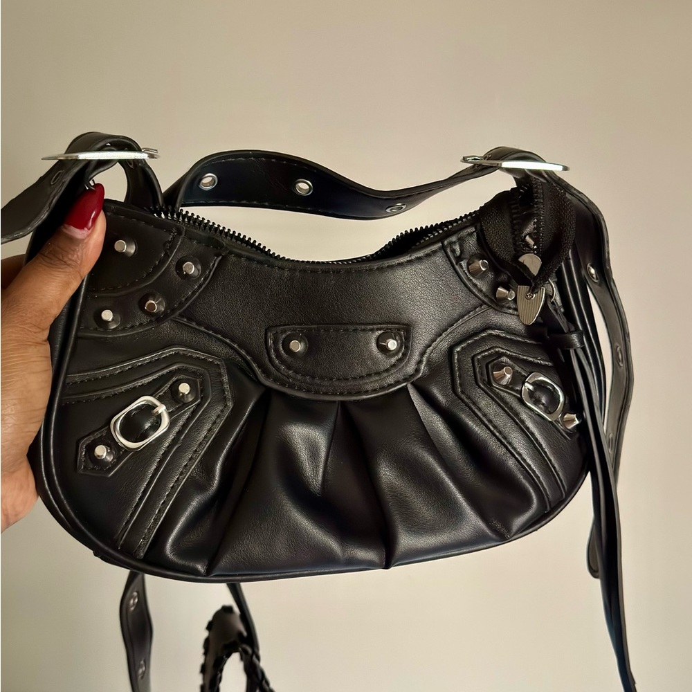 Stylish Black Women's Bag